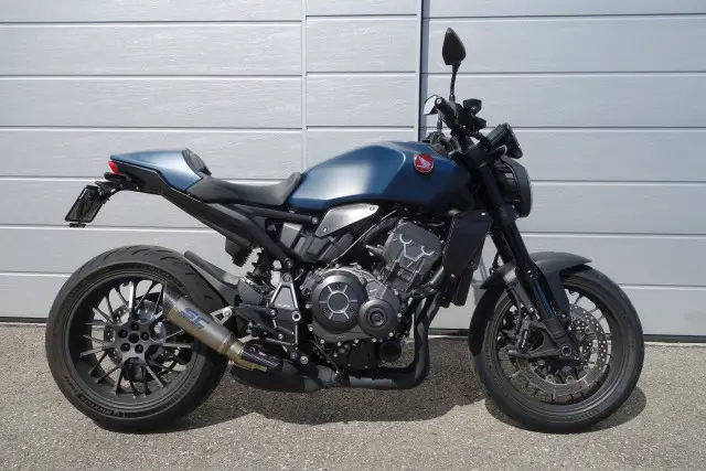 HONDA CB 1000 R Black Edition