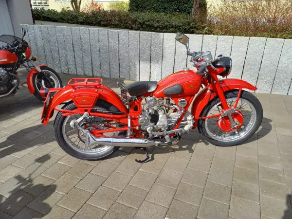 Moto Guzzi Airone
