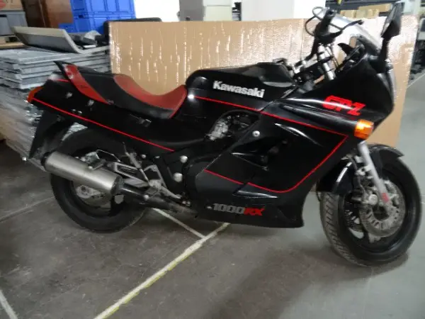 kawasaki gpz1000rx 1986