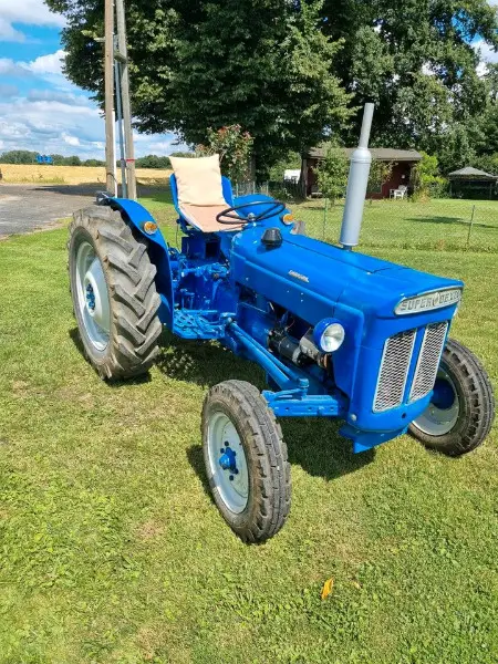 Fordson Trecker zu verkaufen