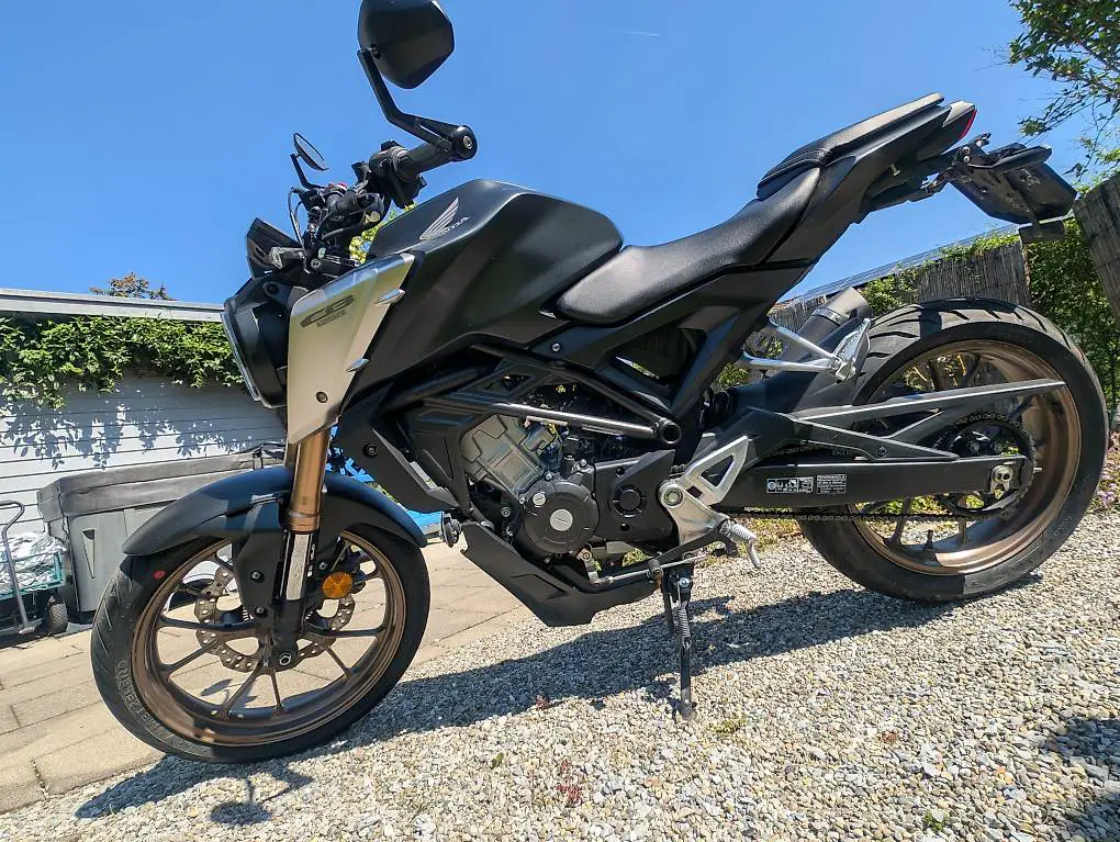 Honda CB 125 R, Sportauspuff inkl. GenehmigungTop Zustand