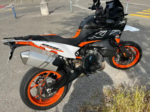 ktm 890 smt