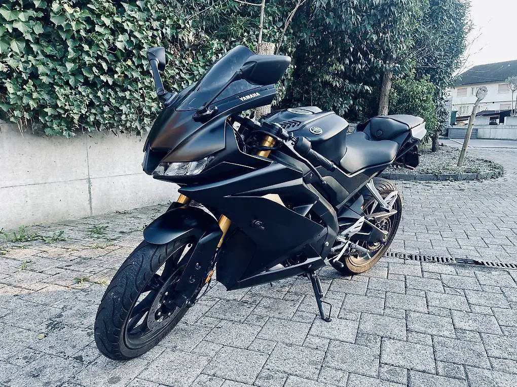 Yamaha 125ccm Motorrad