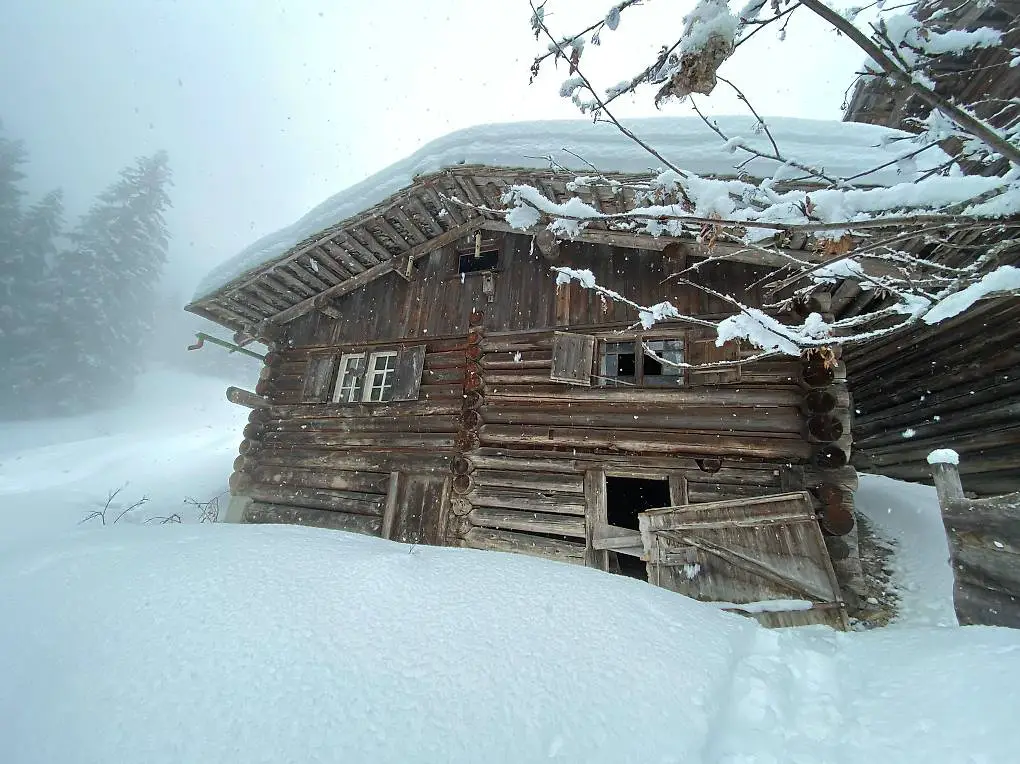 Maiensäss mit Anschluss Skigebiet Parsenn Klosters-Davos