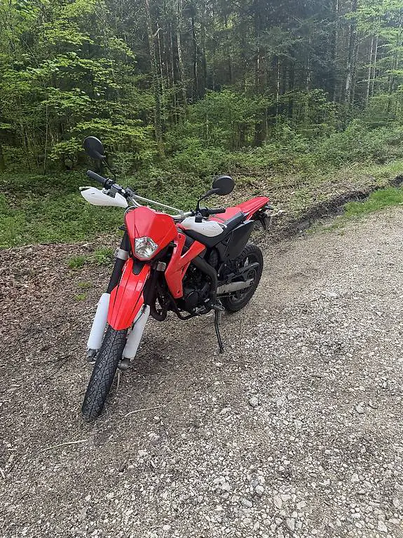 Rieju mrt 50 (Gelbes schild)