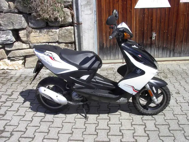 yamaha aerox r yq 50