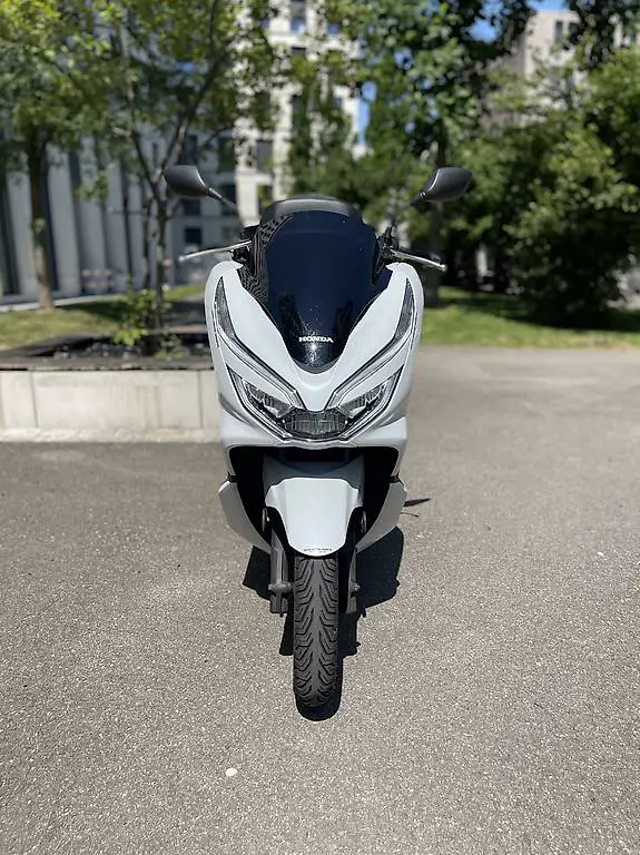 honda pcx 125