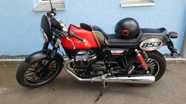 Moto Guzzi 853 V9