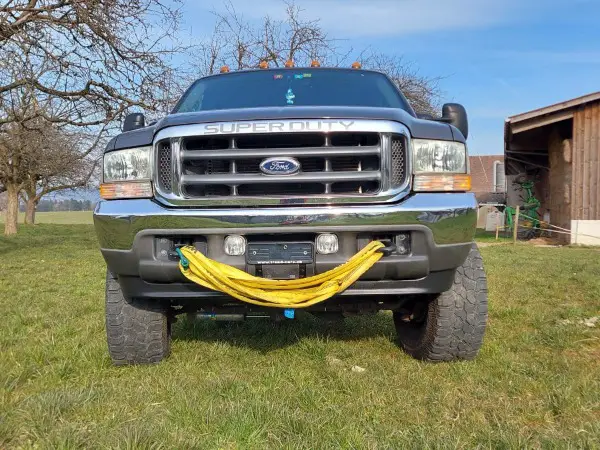 Auto Ford F250 Superduty Crewcab Pickup