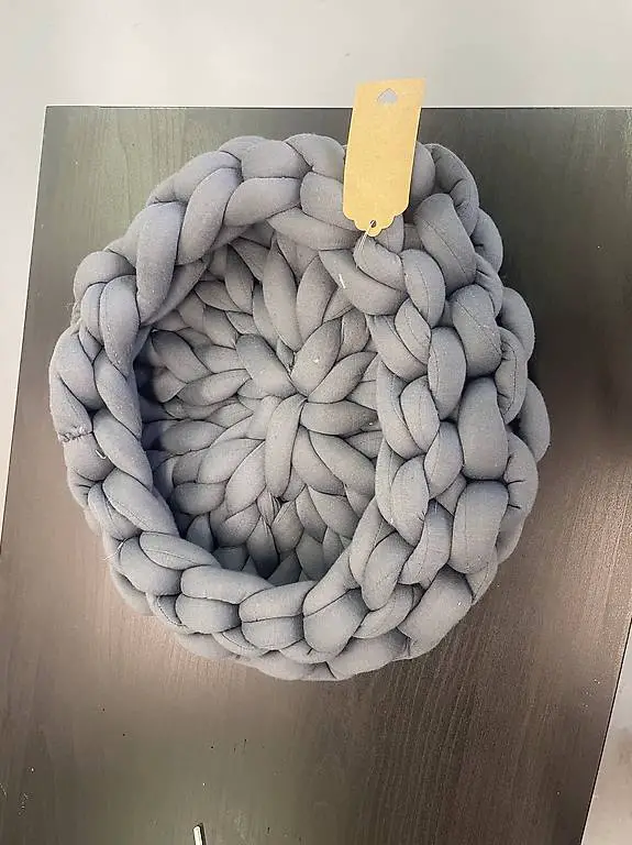 Kleines Katzen- Hundebettchen