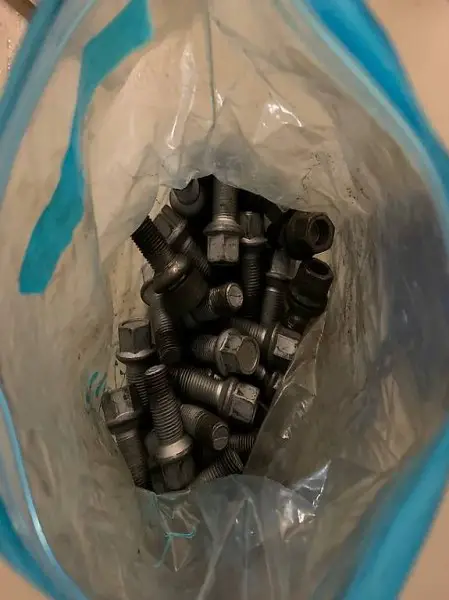 Audi A4 RS4 Winterräder inkl Radmuttern