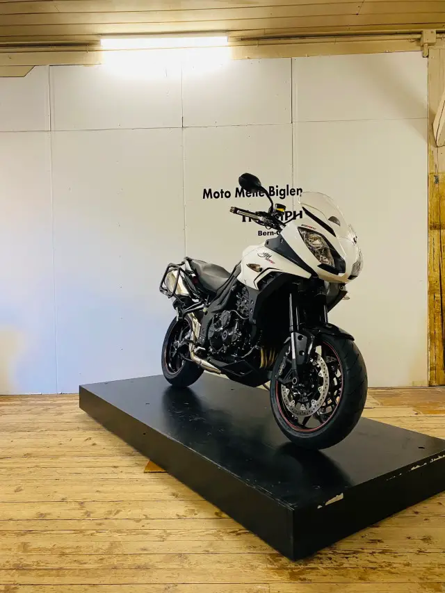 triumph tiger sport 1050
