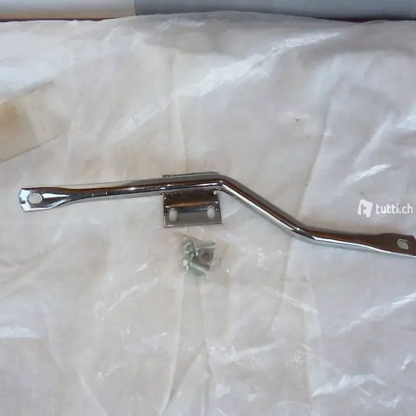 Harley Auspuffhalterung Chrom neu