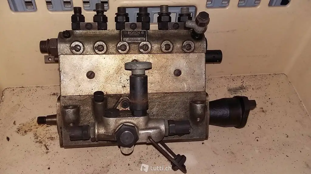 Oldtimer LKW 6 Zylinder Einspritzpumpe BOSCH SPE6A70A300S