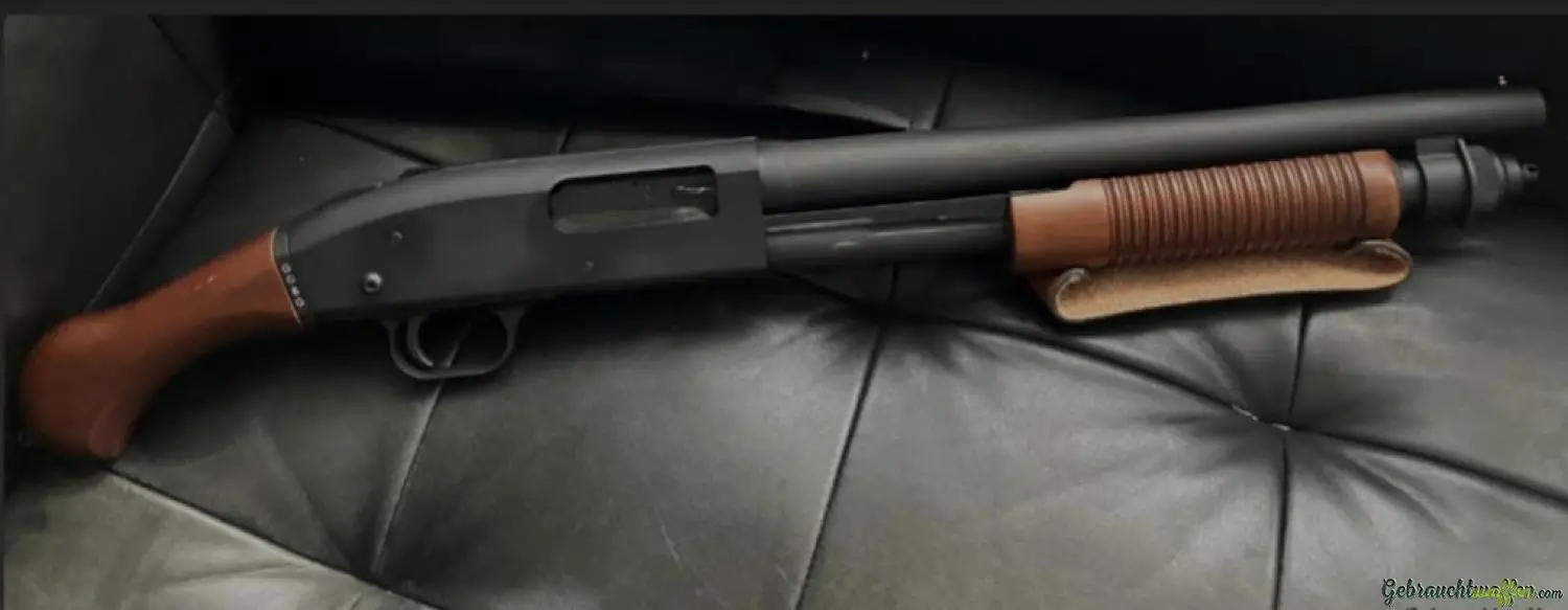 Mossberg 590 Nightstick