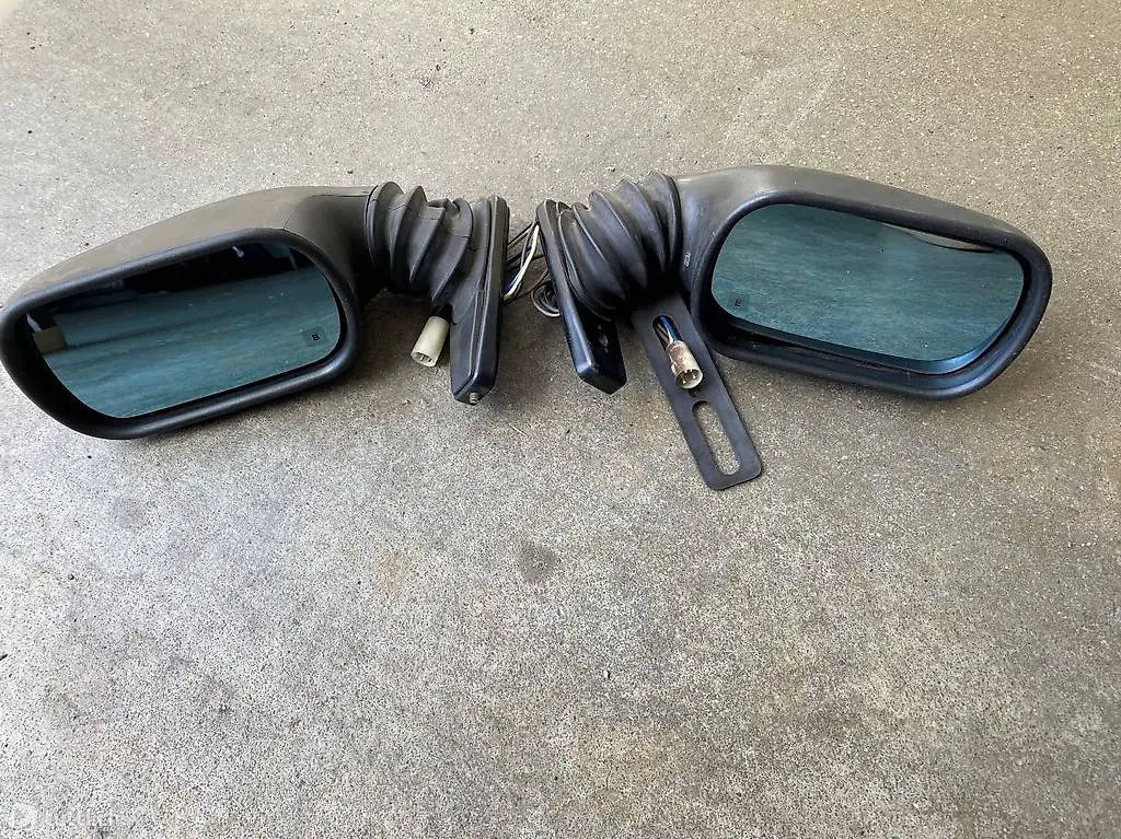  Ferrari Mondial 8 & QV RetroviseurG/Dr 61460900 - 6109000