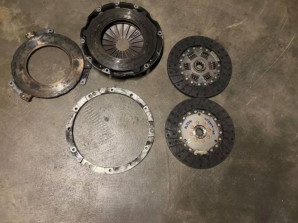 Ferrari Testarossa TR 85-90 Ensemble embrayage USED 124680