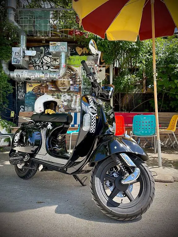 Kito E-Roller elektro Scooter Vespa like Testmodell 85kmh