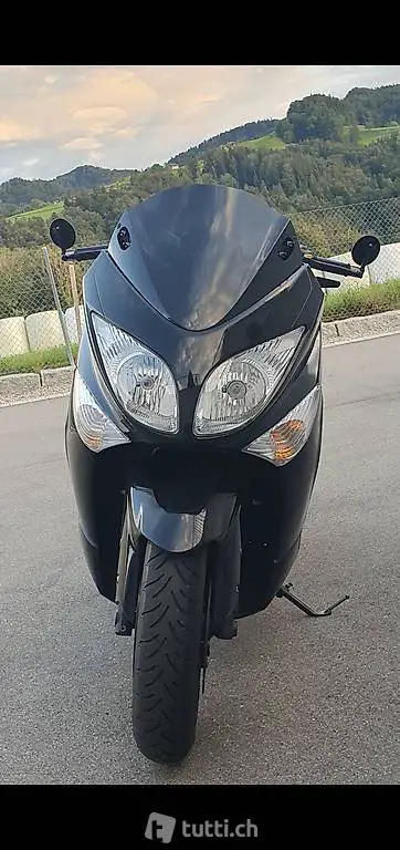 Yamaha TMAX 500