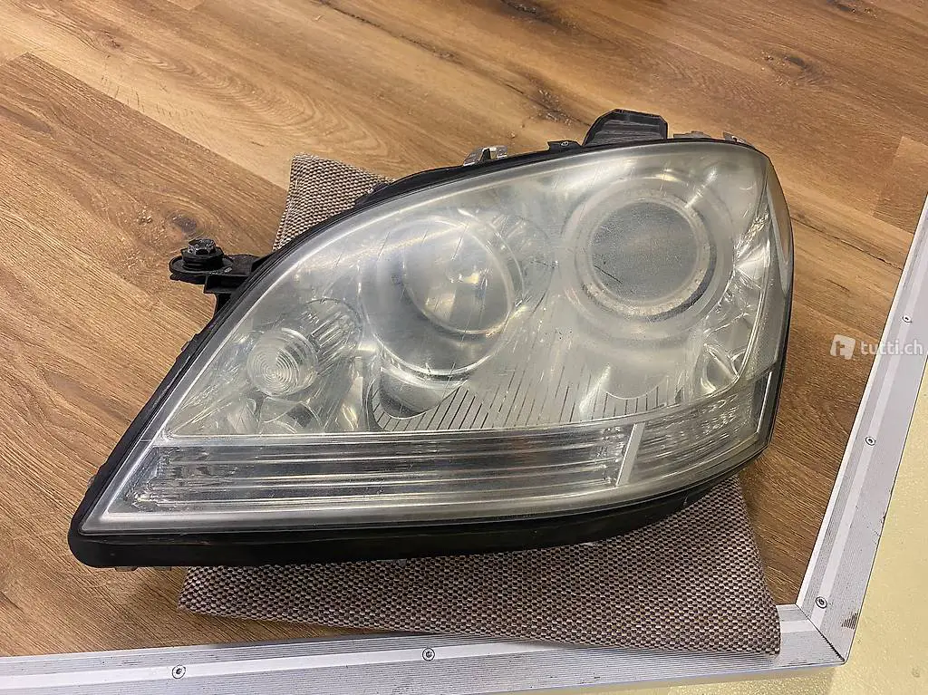 Mercedes Lampe ml 63 amg vorne links