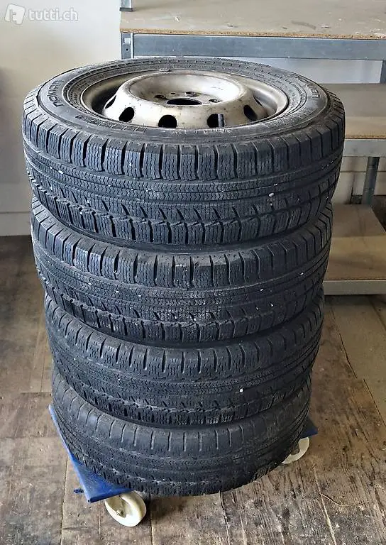 Renault Master Winterräder Stahlfelgen mit Nokian 195-70-15