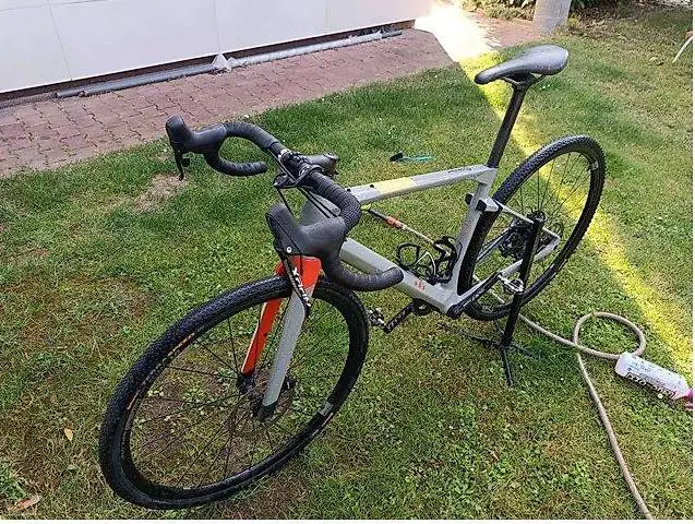 BMC URS ONE Carbon Gravel Bike