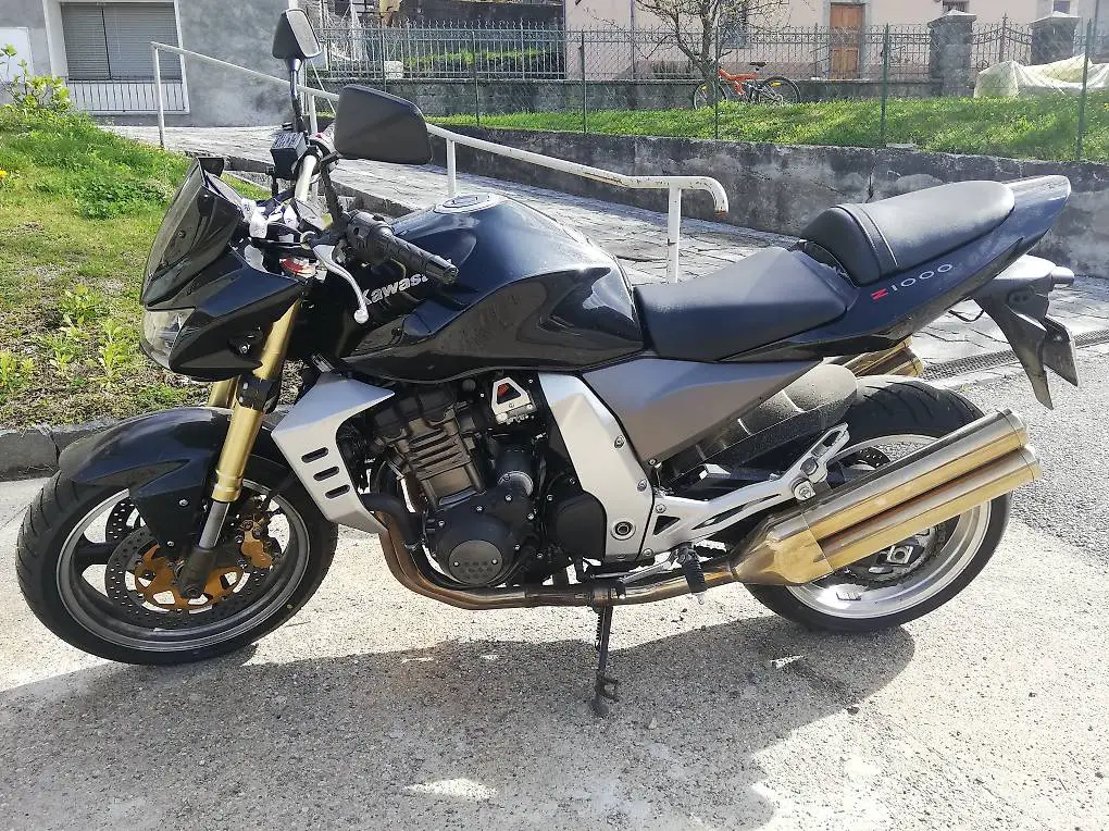 Kawasaki z1000
