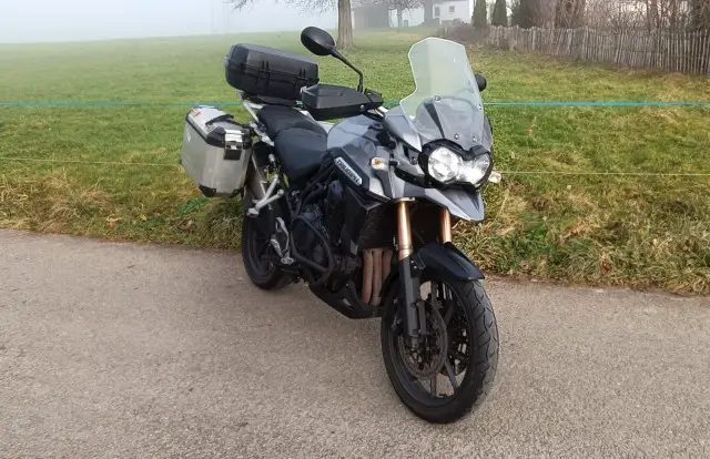 TRIUMPH Tiger 1200 Explorer XC TRIUMPH Tiger 1200 Explorer XC
