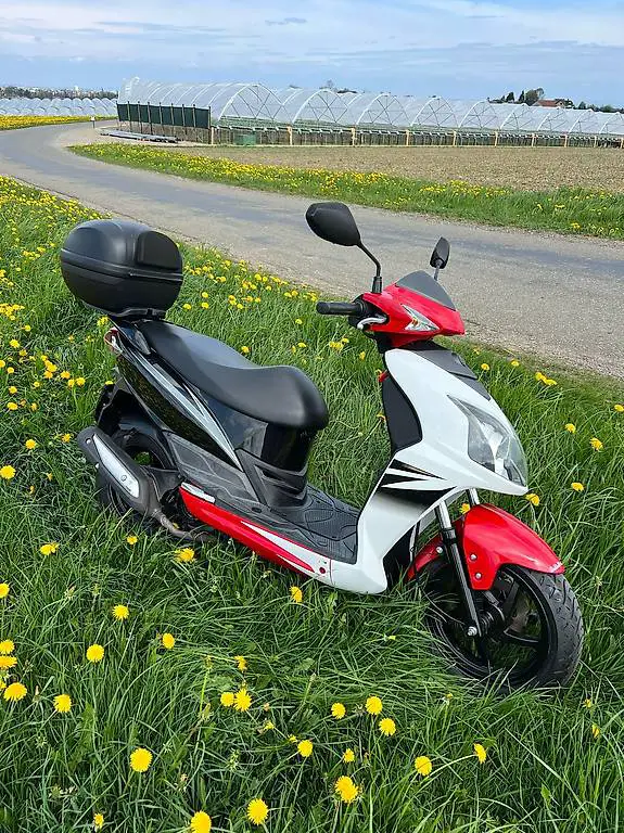 zu verkaufen Roller SYM Jet4 125? top Zustand