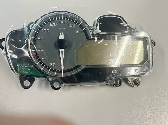 NEU BMW Tacho/Steuergerät C650GT