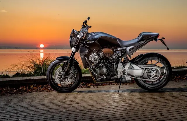 HONDA CB 1000 R 70th Swiss Limited Edition