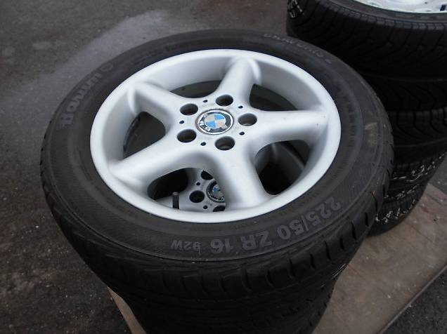 4x BMW Alu Felgen 16"Räder komplett 5er Serie E34 Youngtimer