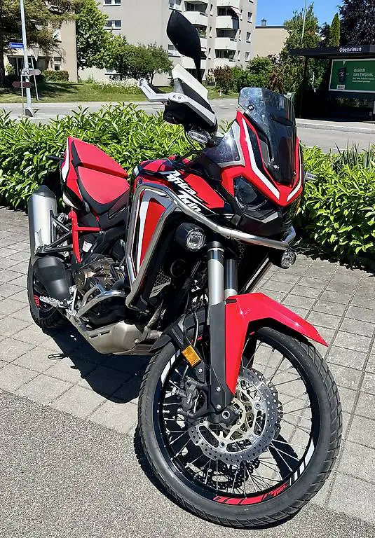 Honda Africa Twin 1100 DCT mit Tieferlegung