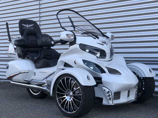 HONDA GL 1800 Gold Wing Deluxe