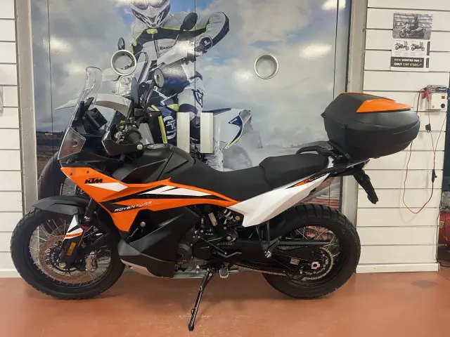 KTM 890 Adventure