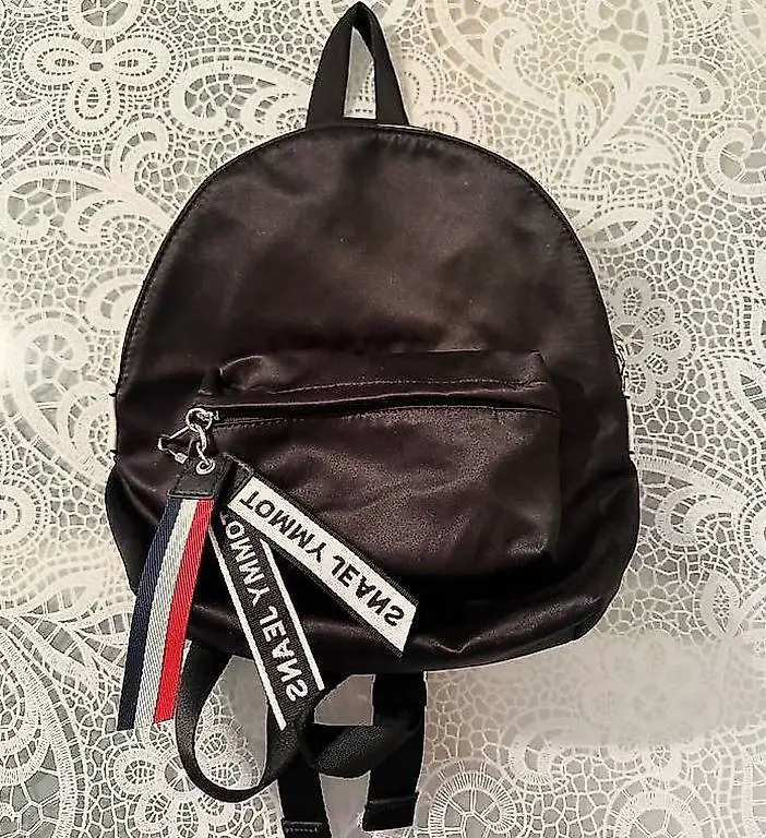 Zaino Tommy Hilfiger come Nuovo