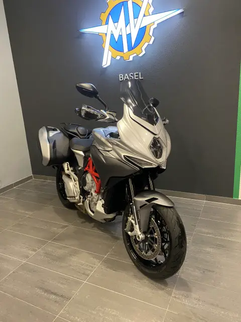 MV AGUSTA Turismo Veloce 800
