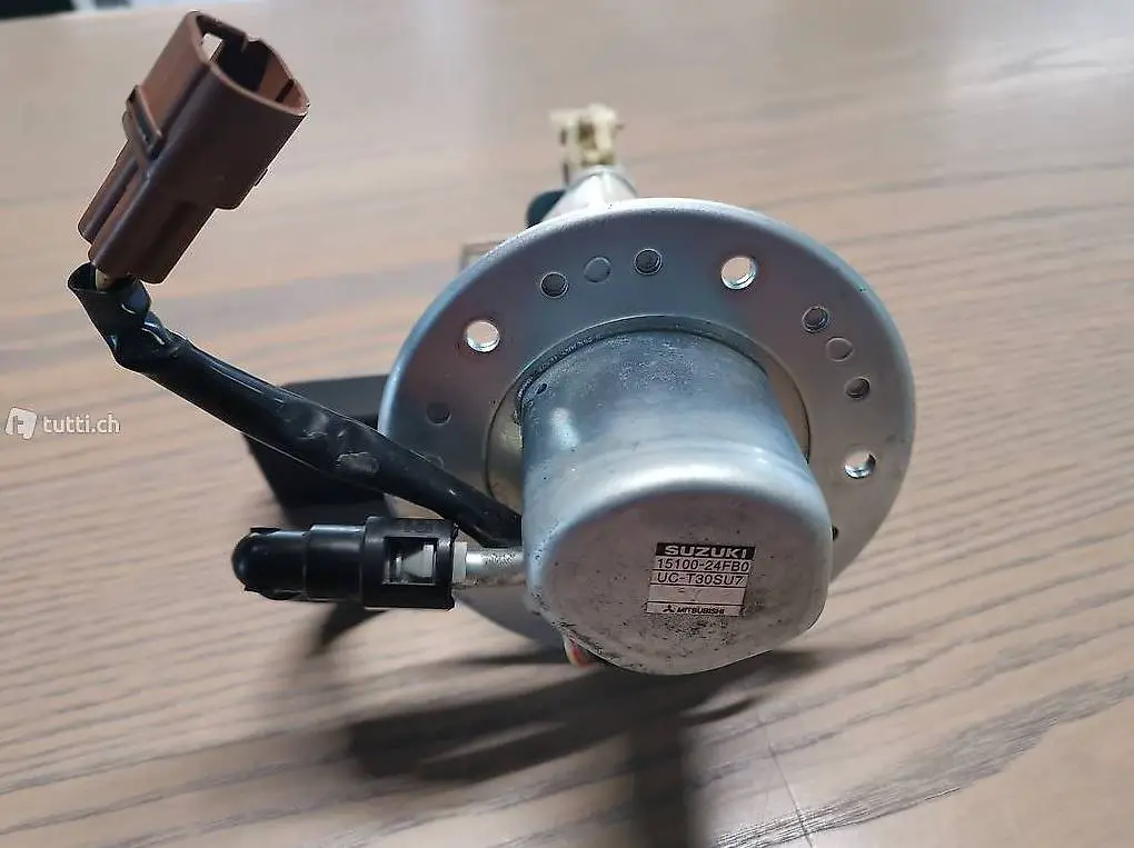 Original Suzuki Hayabusa Benzinpume 2000 - 2007