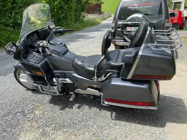 honda gl 1500 gold wing