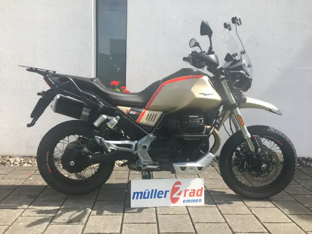 moto guzzi v85 tt travel