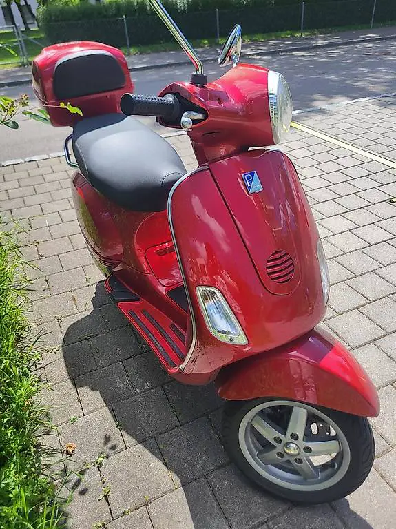 Vespa 125