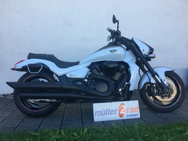 suzuki m 1800 r intruder