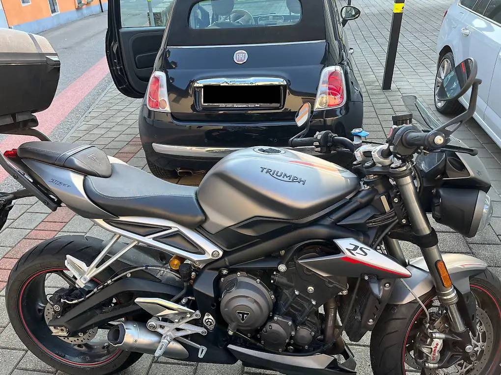 Triumph Street Triple 765 RS