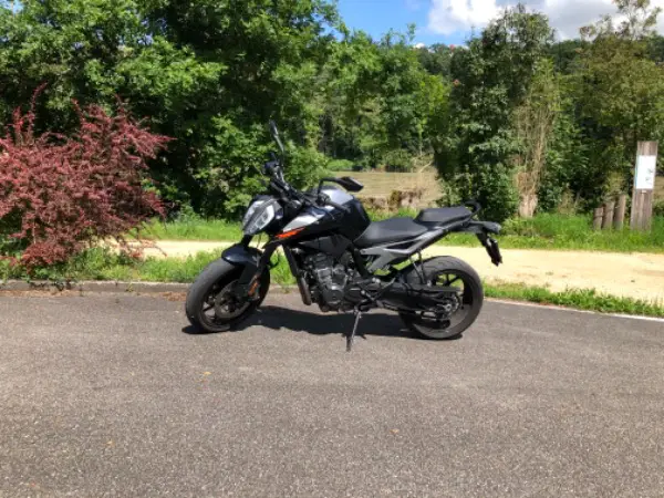 KTM Duke 790 ABS schwarz