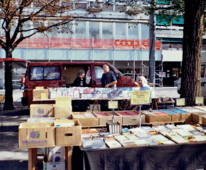 27.01.2026 Marché des bouquinistes de la Fusterie Genf Plainpalais